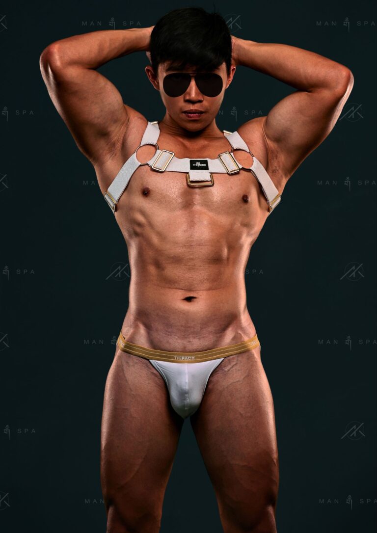 JAMES 詹姆士