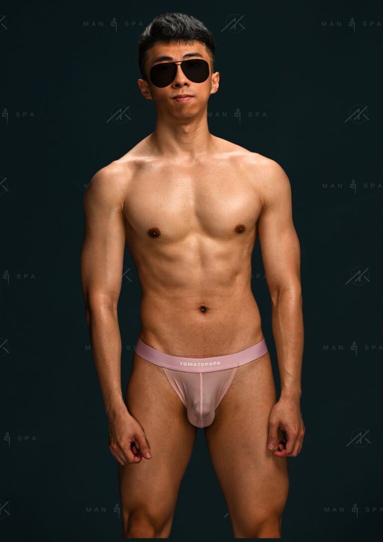BRUCE 布魯斯
