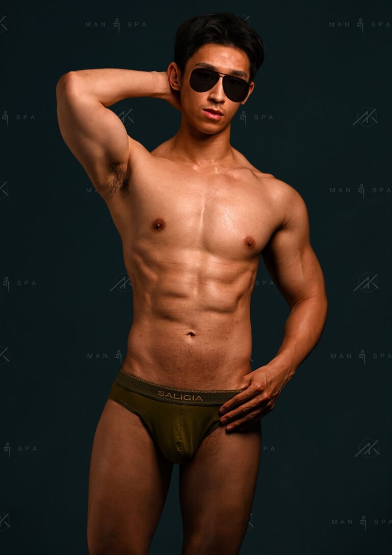 TONY 東尼