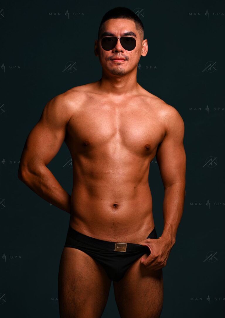 CHARLIE 查理