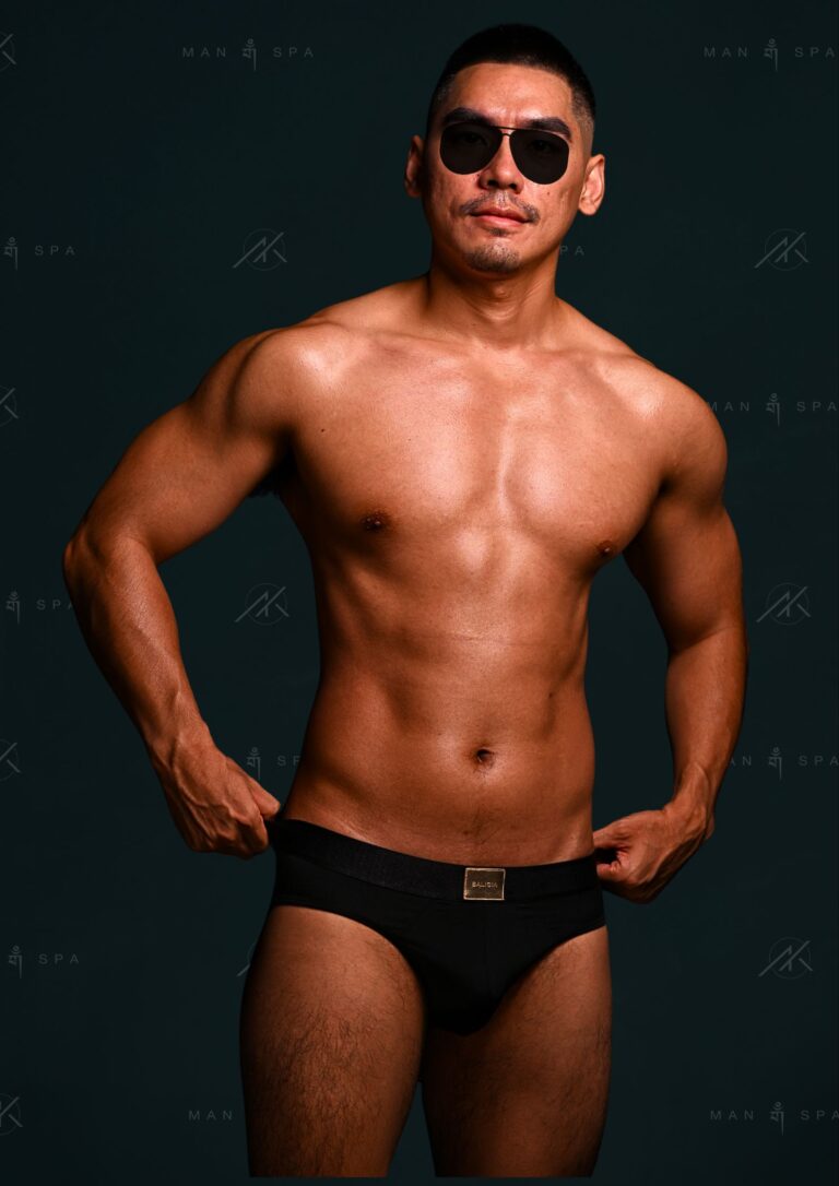 CHARLIE 查理
